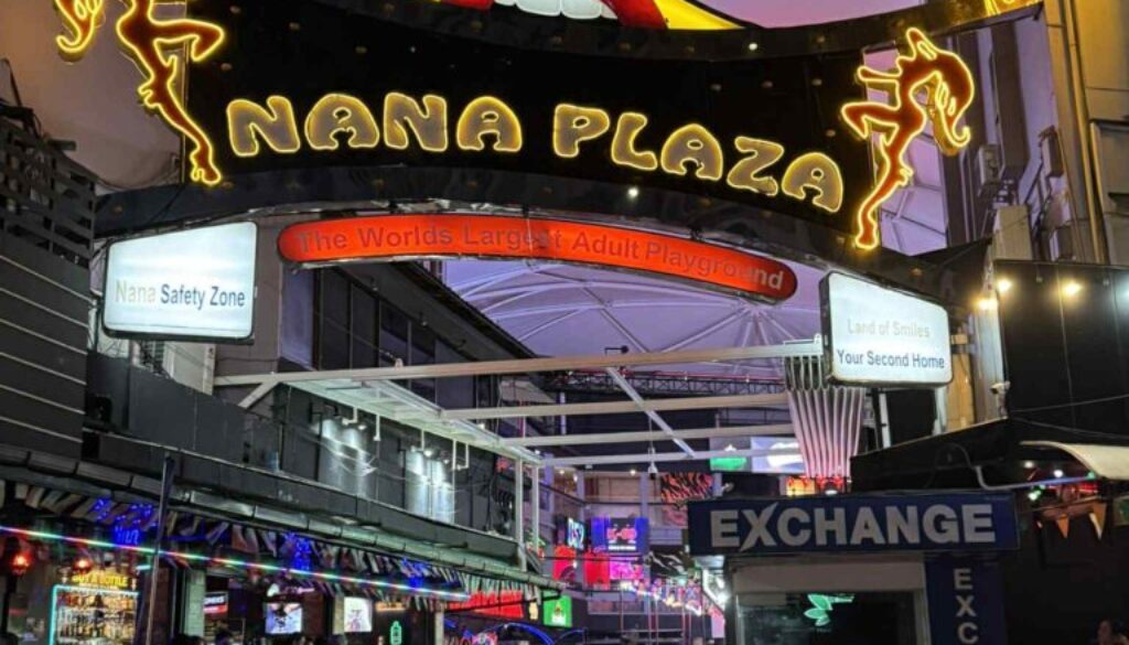 nana_plaza_bangkok_agogo_bars